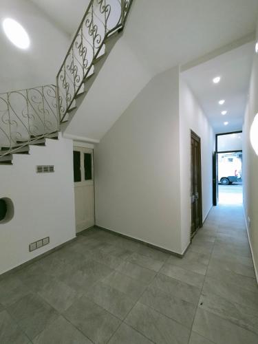 Palazzo Cavour 5