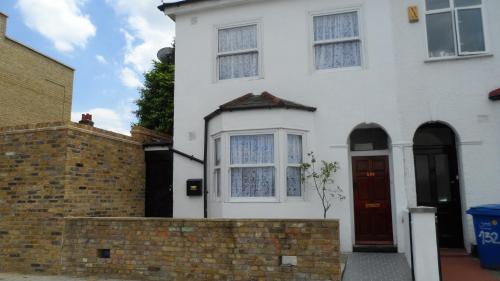 Family 7 Bedroom House gîte à louer Nunhead Railway Station