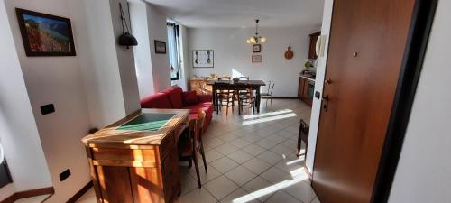 Residenza Antica Corte Villa Picta in Buglio in Monte