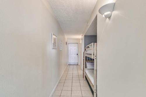 Pelican Beach 1811 Destin Condo