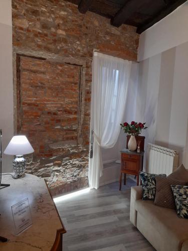  ANTICA DIMORA DEL BORGO Luxury TUSCANY, Ferienwohnung in Bibbiena