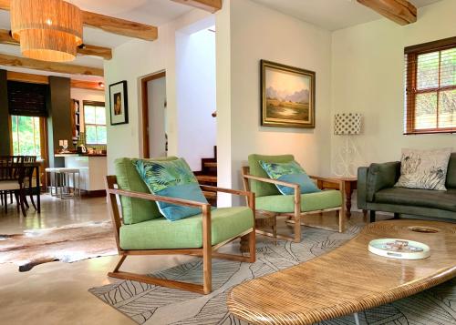 The Guardian Hermanus Luxury Self-Catering Hemel en Aarde Valley