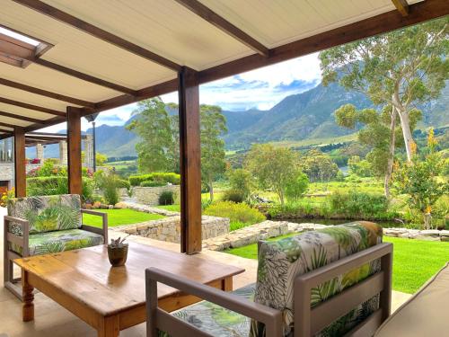 The Guardian Hermanus Luxury Self-Catering Hemel en Aarde Valley