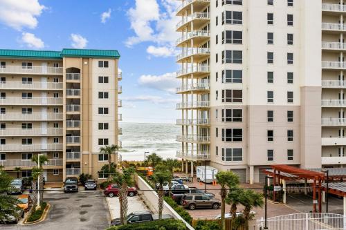 Grand Caribbean 402 West