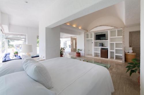 Hermosa villa con 4 habitaciones en el exclusivo fraccionamiento las brisas Acapulco in Acapulco