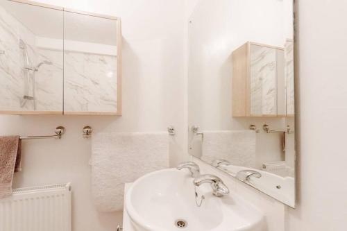 Spacious Two Double Bedroom Flat, Londýn (fotografie 8)