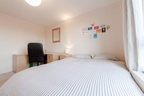 Spacious Two Double Bedroom Flat