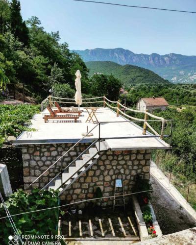 Ethno house OSOBAK in Virpazar
