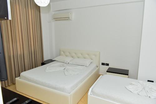 Hotel Tomorri