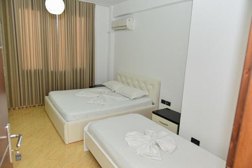 Hotel Tomorri