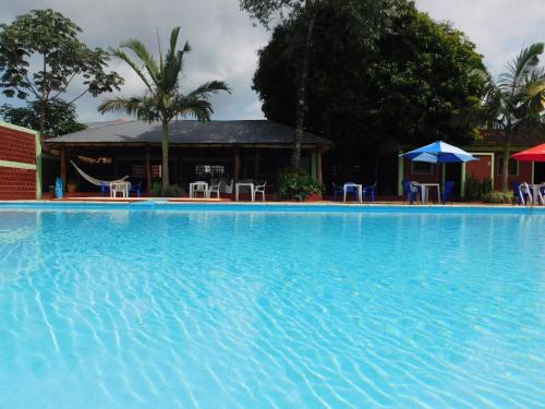 泳池, Palmas Park Hotel y Restaurant in 奧比里加兔