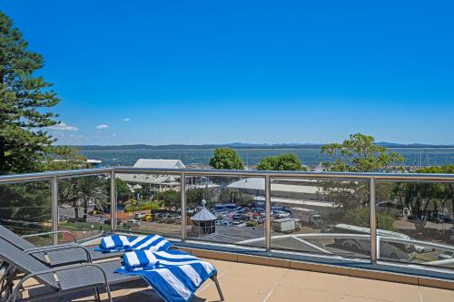 Swimming pool, Nelson Towers Motel & Apartments in Port Stephens