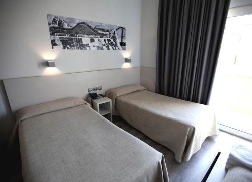 ホテル シウタット デ サント アドリア