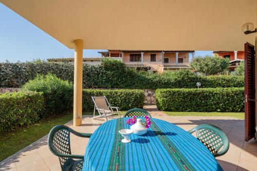 Apartments in Residence with swimming pool in Cala Girgolu