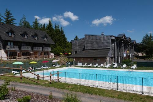 . Grand studio 6 pers. Super Besse, Résidence ***
