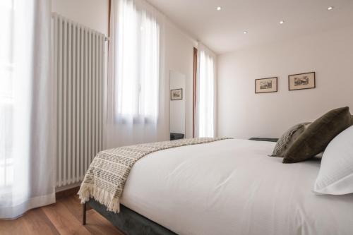 Two-Bedroom Apartment image 7
