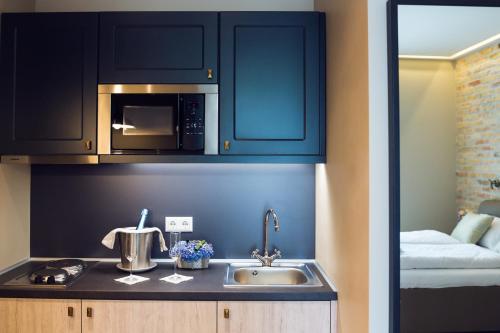 Heritage Home Apartments 4
