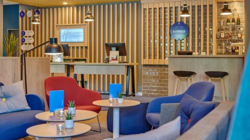 Holiday Inn Express Dortmund an IHG Hotel - image 9