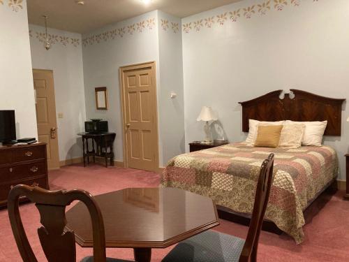 Oak Valley Inn and Suites - image 5