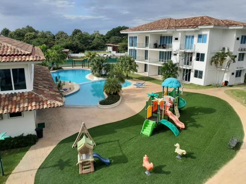 منظر, Rio Mar Villages in San Carlos