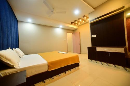 GRACE RESIDENCY in Puthanathani