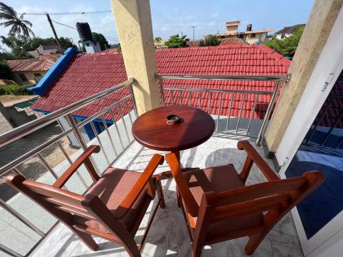 PHYLLEN HOTEL in Tanga