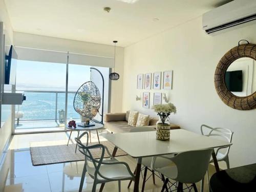 1BD Condo Amazing View-Modern APT-Luxury Building