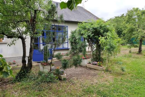 maison tout confort avec piscine - Location saisonnière - Saint-Benoît-du-Sault