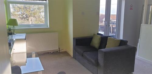 Swindon Old Town Duplex - EnterCloud9SA, Swindon (photo 9)
