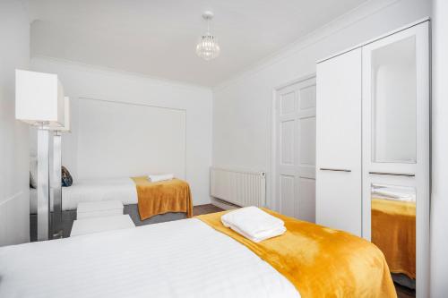 RELOCATION*CONTRACTOR*CHELMSFORD