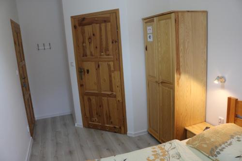 Double Room image 4