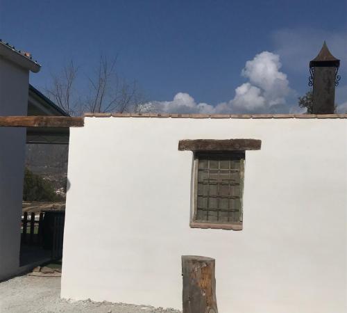  Estancia al pie de la Sierra del Pozo in Pozo Alcón