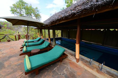 Vista exterior, Sable Mountain Lodge, A Tent with a View Safaris in Morogoro