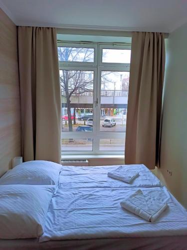 Deluxe Apartment image 9