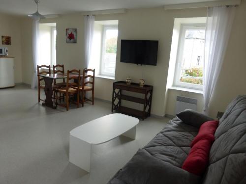 Apartment in Moulec"h with parking space in Lannion