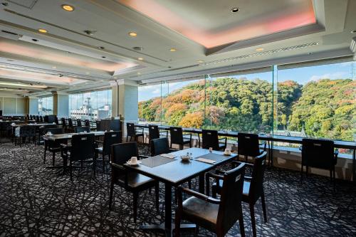 ANA 크라운 플라자 마쓰야마 바이 IHG - 식음료(F&B)