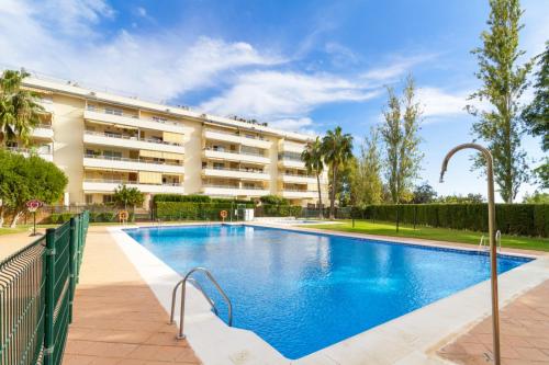 Aussicht, Benalmadena with seasonal pool & parking near the beach in Arroyo de La Miel