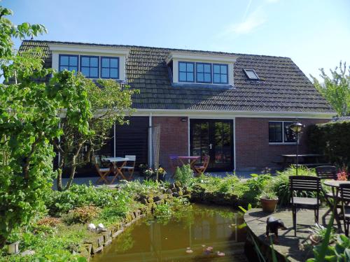  ´t Laaisterplakky, Pension in Oude Bildtzijl