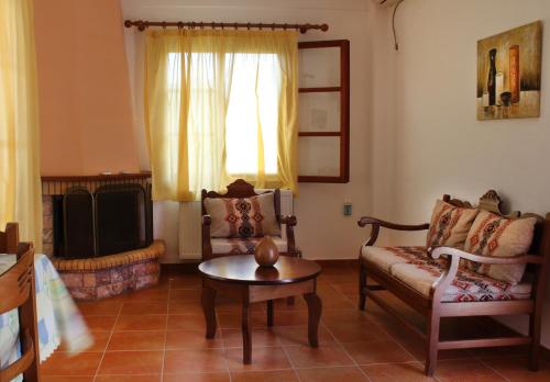 Ikaria Utopia - Cusco Studios