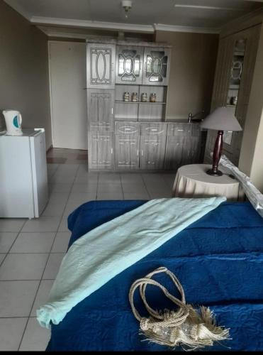 Rebanien1 Overnight Apartment Double bed in Ντε Ααρ