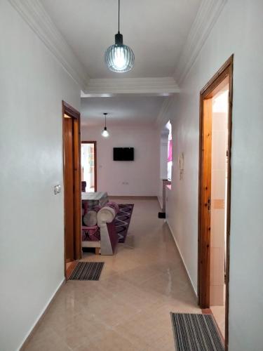 로비, Appartement meublé bien situé à Agadir (Appartement meuble bien situe a Agadir) in 암세르나트