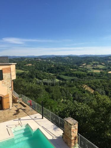 Villa Sutherland Piemonte with private pool
