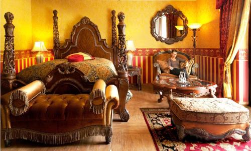 . Burg Hotel Romantik