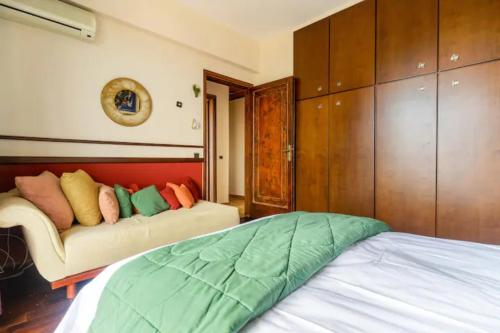 Elena's Athenian Penthouse, Athens (photo 9)