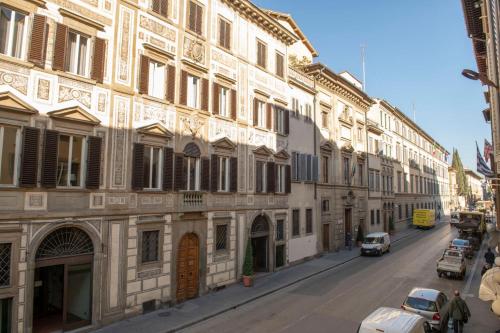 Cavour Rosa Apartment by Mamo Florence - image 10
