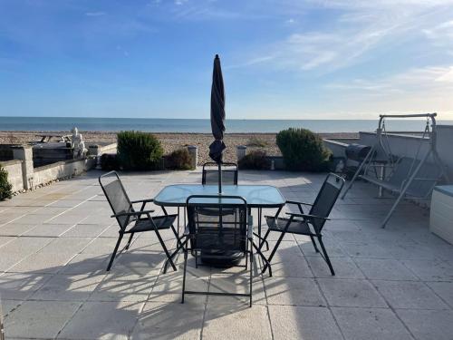 Direct Beach Access Coast Road Pevensey Bay
