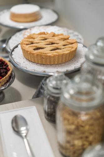 Hotel Capri - image 14