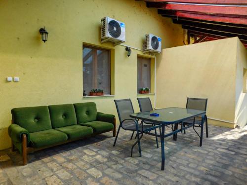Viesnīcas āriene, Korcsetta Vendégház (Korcsetta Vendeghaz) in Dávod
