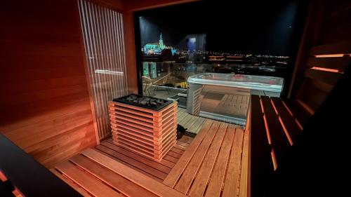Сауна, Boutique HOTEL11 (with ROOFTOP SPA) in Нітра