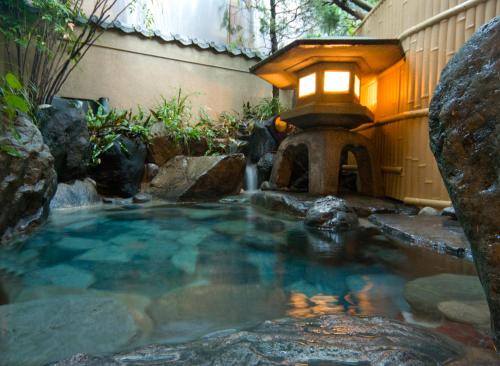 Japanese-Style Room with Shared Toilet